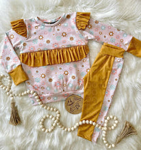 Load image into Gallery viewer, Mystery Outfit