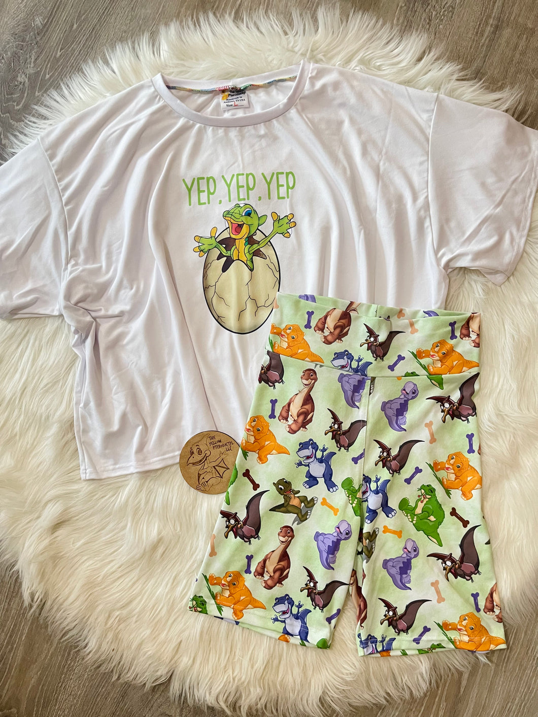 Adult Large oversize crop tee and bikers