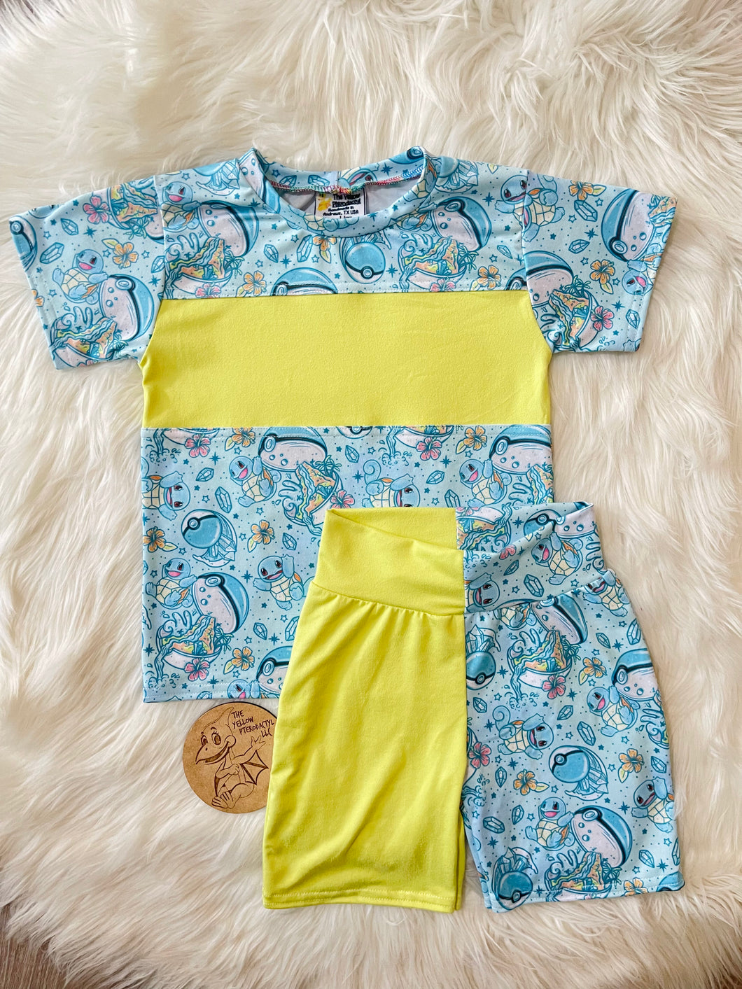 4T colorblock jogger shorts and tee